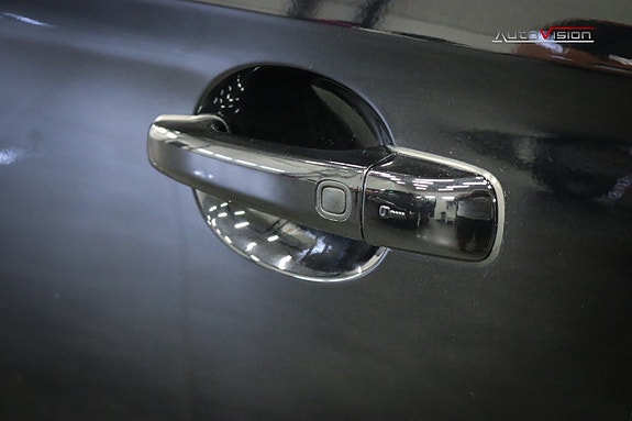 Volvo XC60 9 of 30