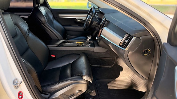 Volvo V90 11 of 21