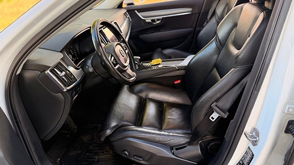 Volvo V90 10 of 21