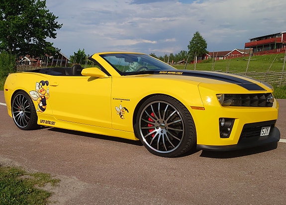 Chevrolet Camaro 2 of 6