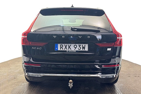 Volvo XC60 7 of 30