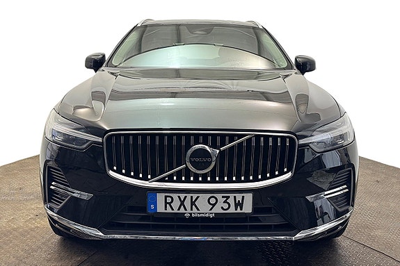 Volvo XC60 3 of 30