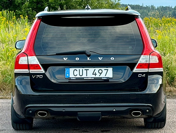 Volvo V70 5 of 11
