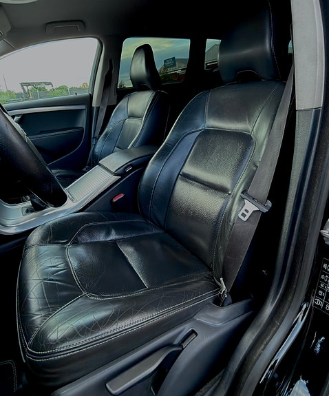 Volvo V70 10 of 11