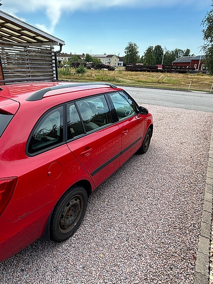 Skoda Fabia 3 of 6