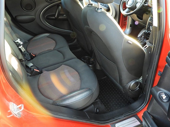 MINI Countryman Cooper S 20 of 27
