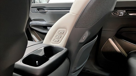 Kia EV9 15 of 17