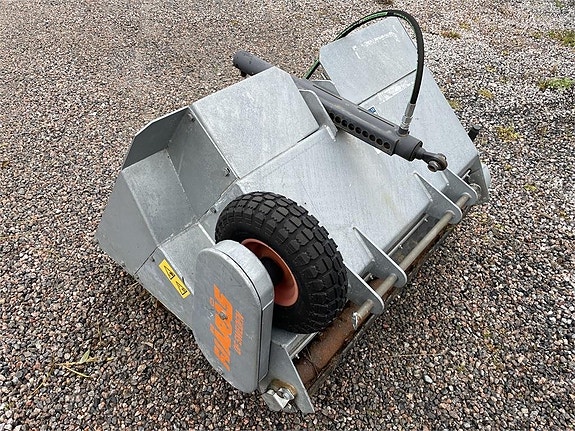 Fjärås 400/1100 2 of 3