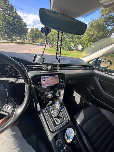 Volkswagen Passat Alltrack 16 of 16