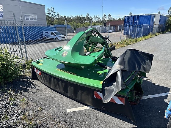 John Deere F350R 4 of 4