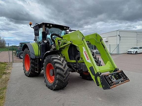 CLAAS Arion 660 3 of 8