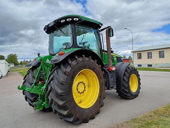 John Deere 7280R 3 of 7