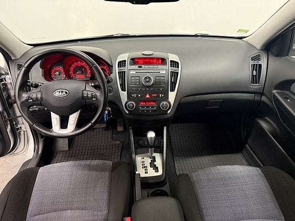Kia Ceed 8 of 13