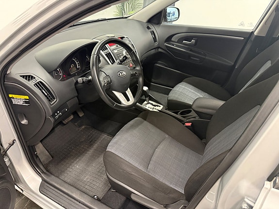 Kia Ceed 6 of 13
