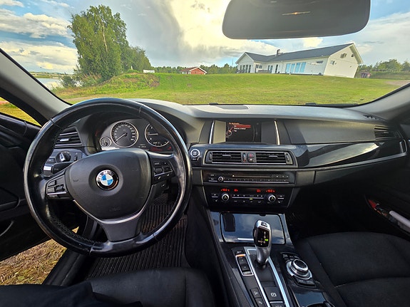 BMW 520d 4 of 4