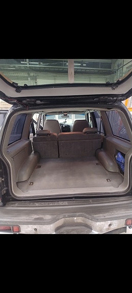 Ford Explorer 12 of 12
