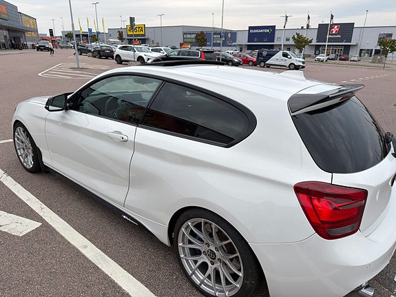 BMW M135i 6 of 17