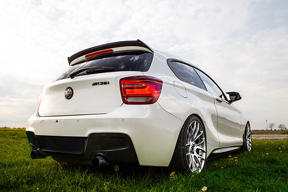 BMW M135i 9 of 17