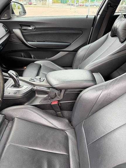 BMW M135i 14 of 17