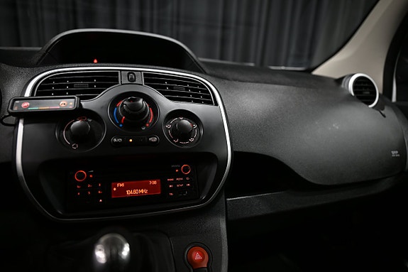 Renault Kangoo Maxi 24 of 28