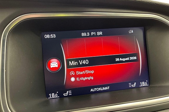 Volvo V40 17 of 27