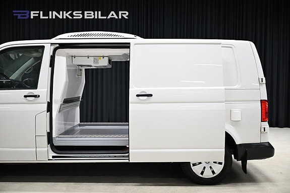 Volkswagen Transporter 6 of 30