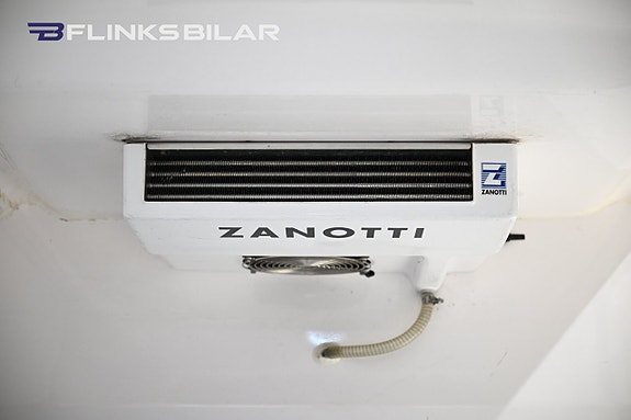Volkswagen Transporter 9 of 30