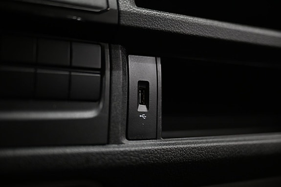 Volkswagen Transporter 28 of 30
