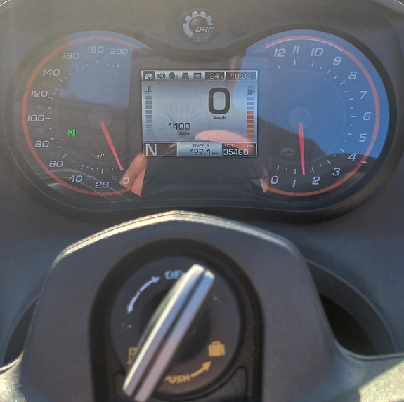 Can-Am Spyder RSS 5 of 6