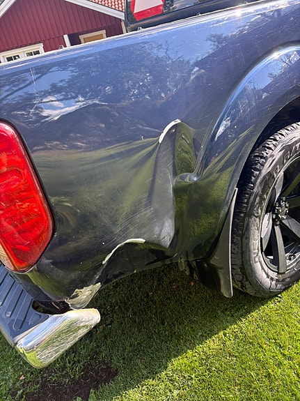 Nissan Navara 3 of 4