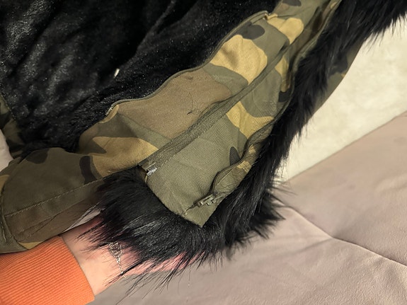 Product image 9 of 9
