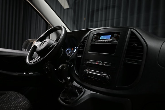 Mercedes-Benz Vito 110 27 of 28