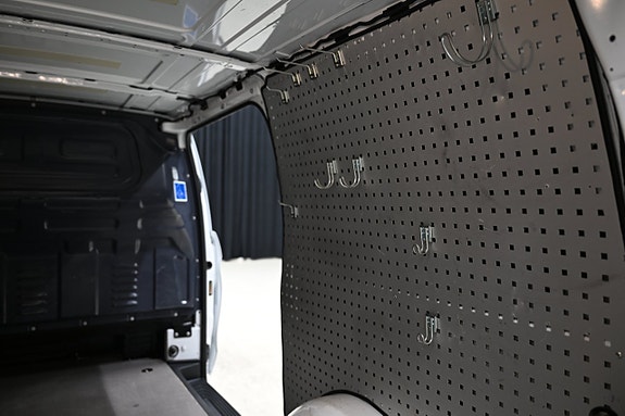 Mercedes-Benz Vito 110 10 of 28