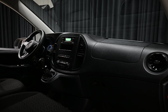 Mercedes-Benz Vito 110 22 of 28