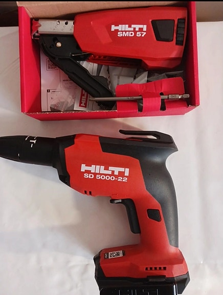 Hilti SD 5000-22 skruvdragare med SMD 57 magasin