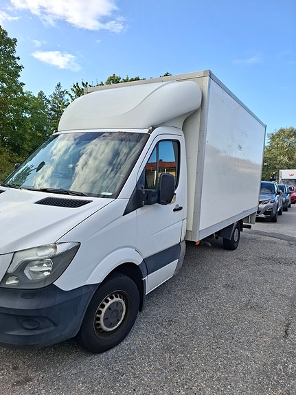 Mercedes-Benz Sprinter 316 2 of 4