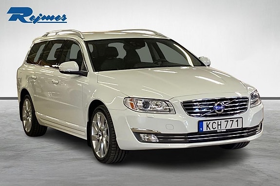 Volvo V70 2 of 14