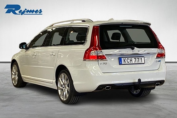 Volvo V70 12 of 14