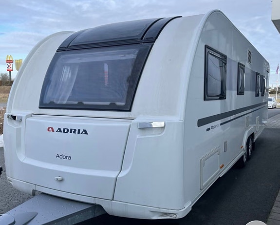 Adria Adora 753 UC 2 of 10