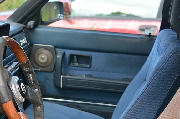 Volvo 245 7 of 9