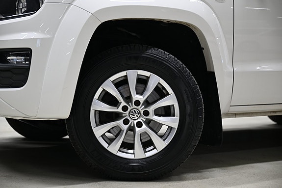 Volkswagen Amarok 2 of 30