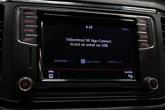 Volkswagen Amarok 30 of 30