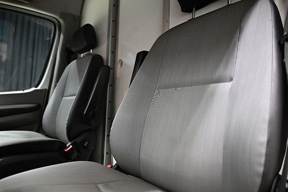 Volkswagen Crafter 27 of 30