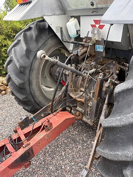 Massey Ferguson 390 6 of 9