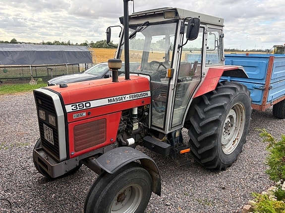 Massey Ferguson 390 3 of 9