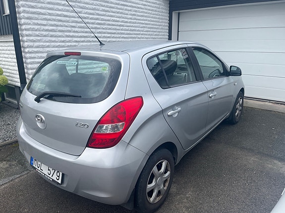 Hyundai i20 3 of 5