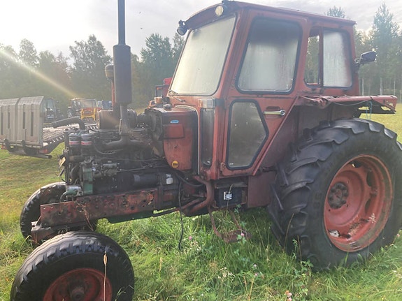 Volvo BM 650 Reservdels traktor 4 of 9