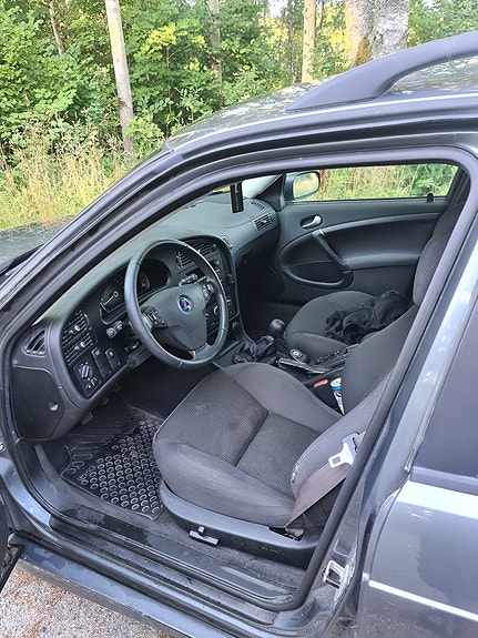 Saab 9-5 5 of 7