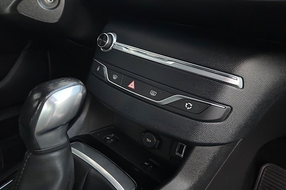 Peugeot 308 20 of 30