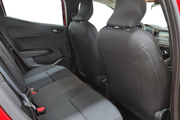 Renault Clio 9 of 21